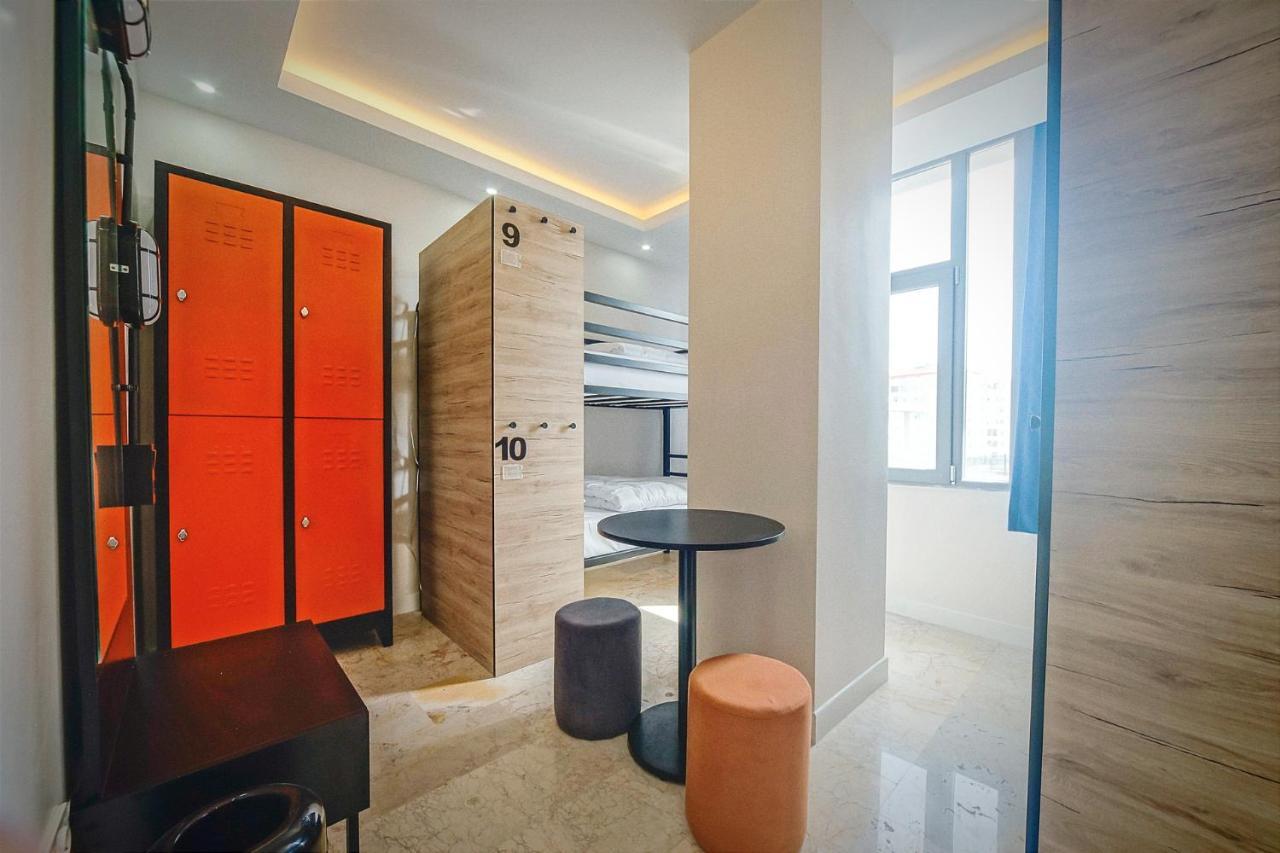 Manu Startup House Hostel Istanbul Exterior foto