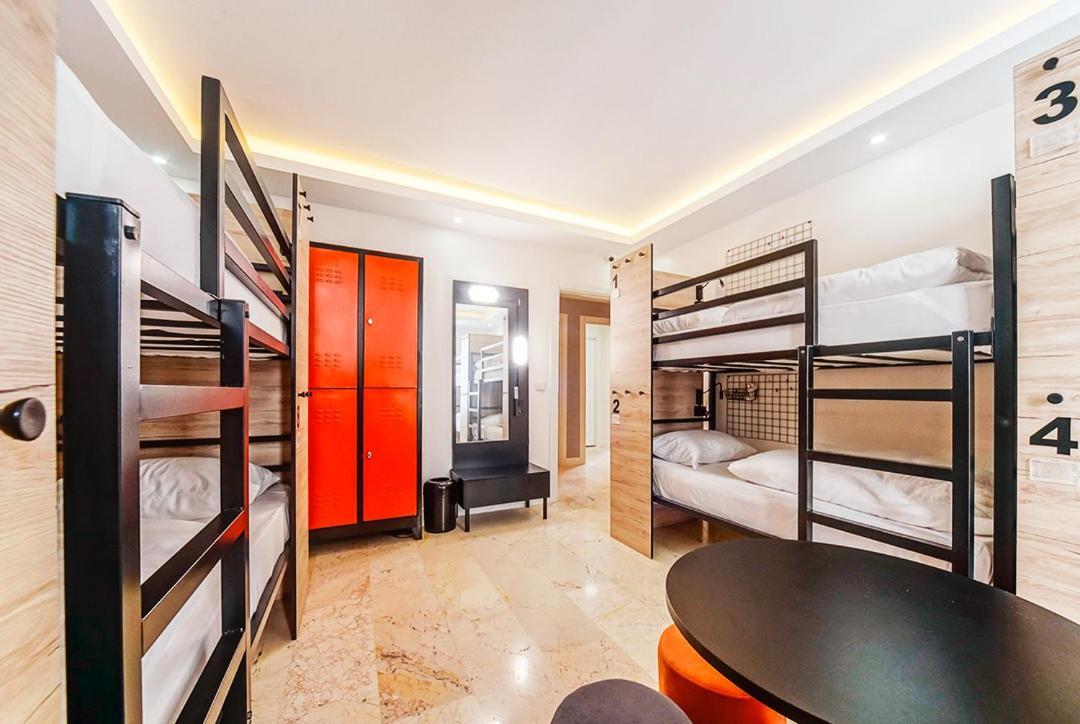 Manu Startup House Hostel Istanbul Exterior foto